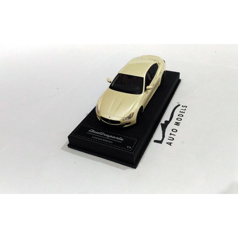 BBR Models Maserati Quattroporte Fuji White w/Leather Base