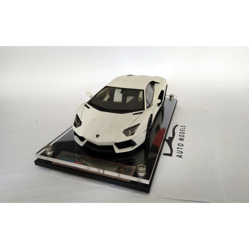 Frontiart Lamborghini LP700 Matt White