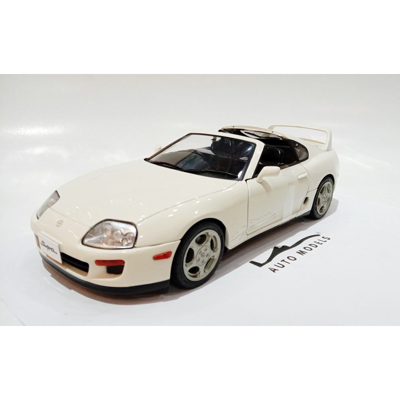 Solido Toyota Supra MK 4 (A80) Targa Roof Super White 1993