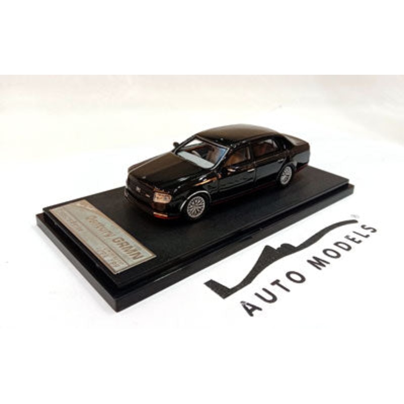Stance Hunters Toyota Century Black