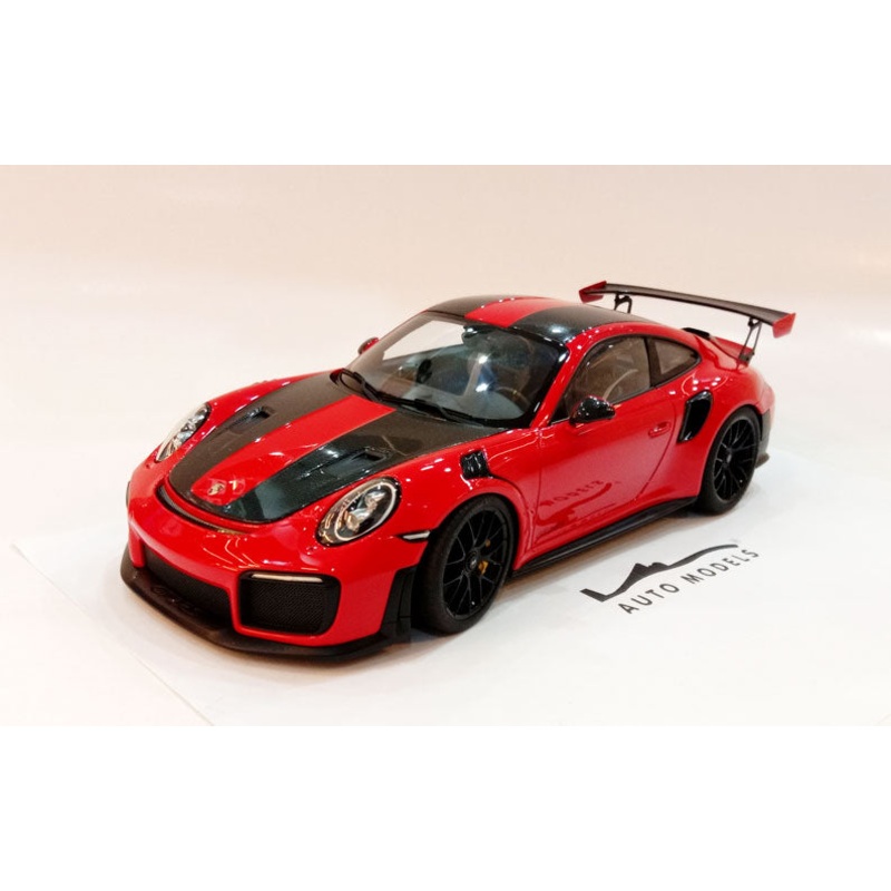 Autoart Porsche 911 (991.2) GT2 RS Weissach Package Guard Red