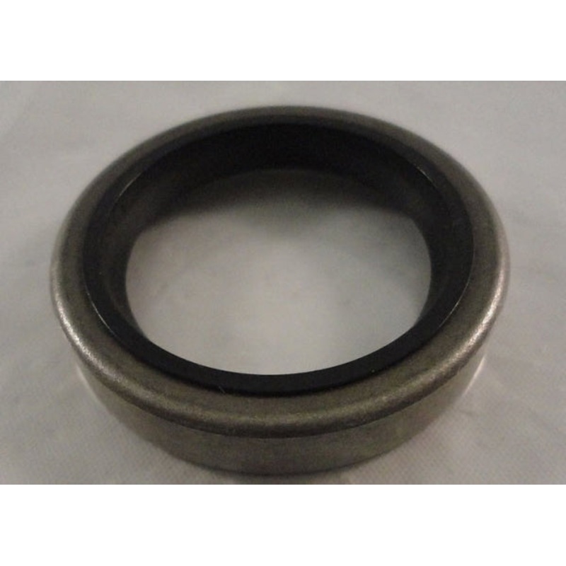 OIL RETAINER