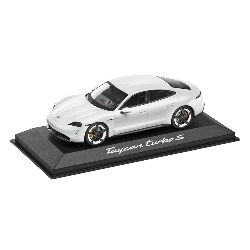 Taycan Turbo S