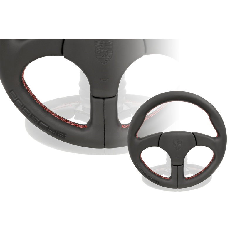 Three-spoke steering wheel with Porsche lettering (embossed) – 944