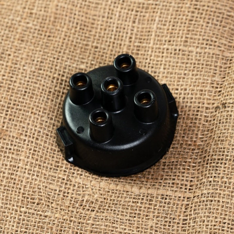 Clip-Held Delco Distributor Cap