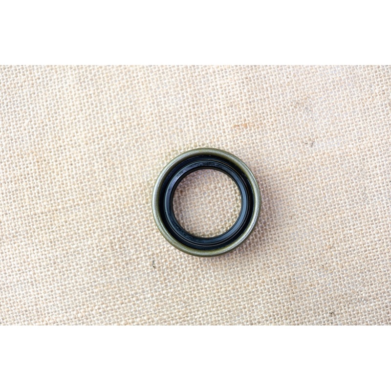 Transmission Drive Gear Oil Seal