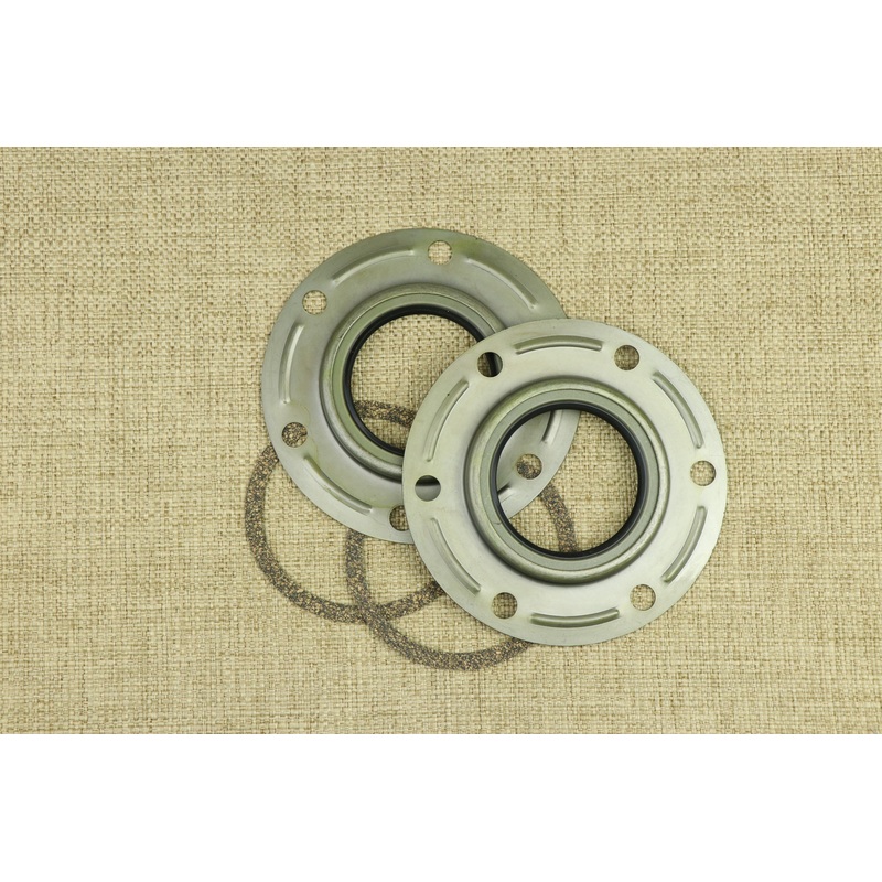 Axle Seal in Retainer with Gasket for Ford 8N