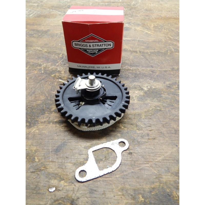 Genuine OEM Briggs & Stratton Rewind Starter 490647