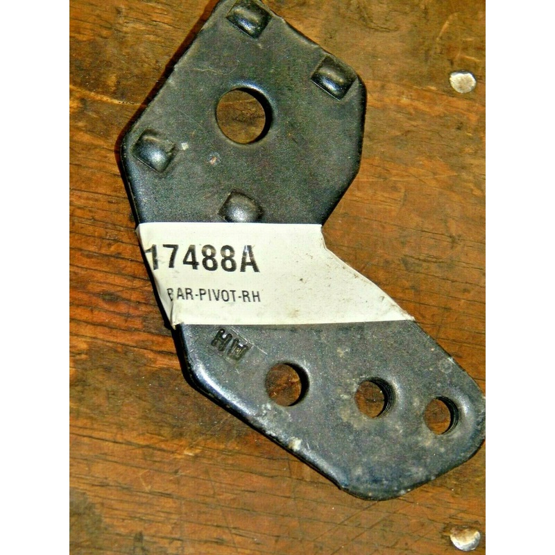 MTD 17488A Bar-Pivot-Rh Cub Cadet Troy-Bilt