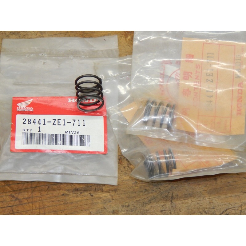 Honda OEM Friction Springs #28441-ZE1-711 QTY.3-NEW