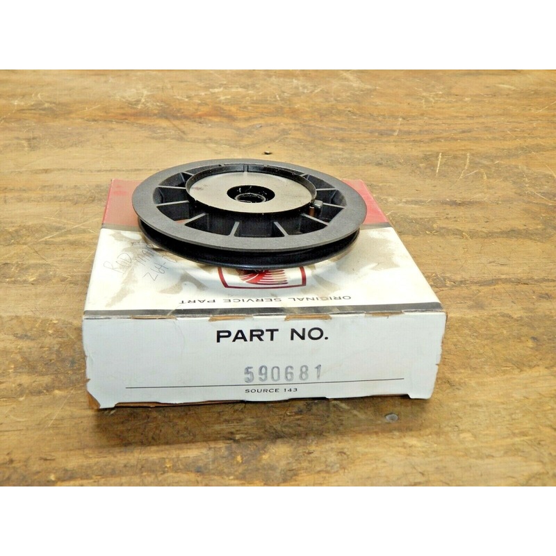 New Tecumseh Pulley Assembly Part # 590681 For Lawn and Garden Equipment