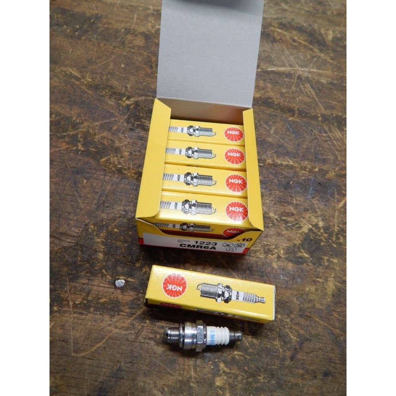 NGK Spark Plug CMR6A Pack of 10