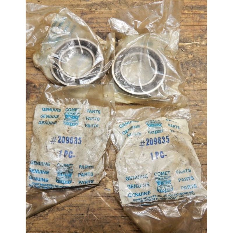 OEM Genuine COMET pack of four bearings 209635